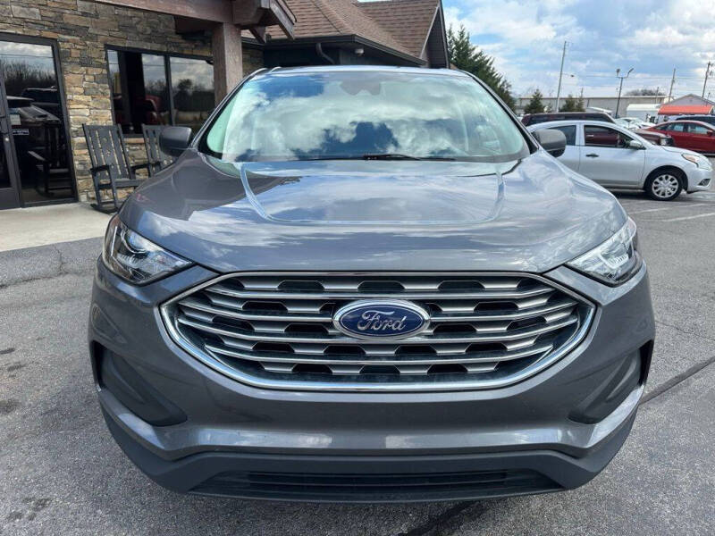 2022 Ford Edge SE