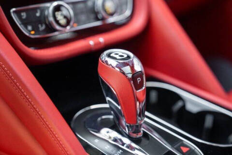 2022 Bentley Bentayga V8