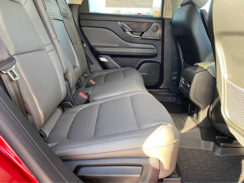 2025 Lincoln Corsair Premiere