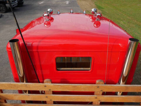 1948 Diamond T Truck