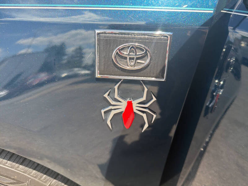2017 Toyota Prius v Two