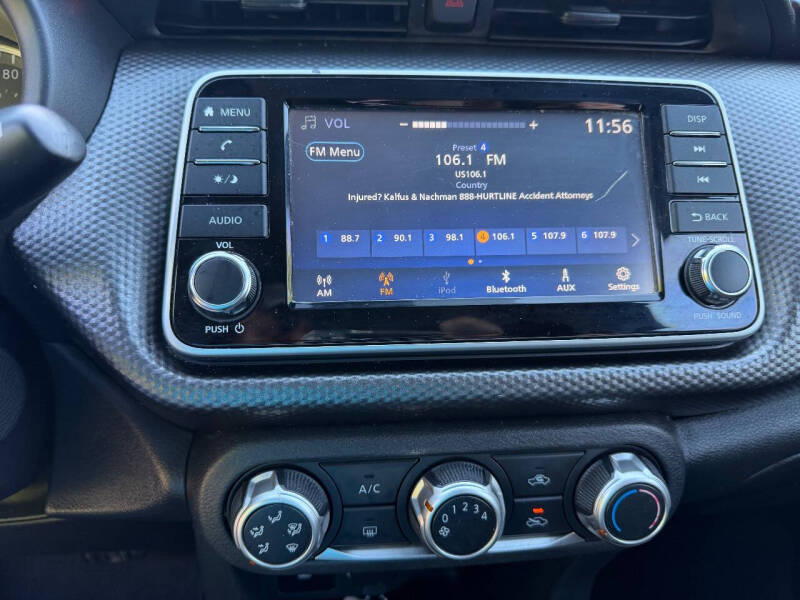 2020 Nissan Kicks S