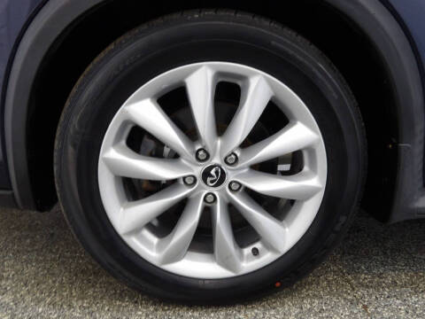 2019 Infiniti QX50 Essential