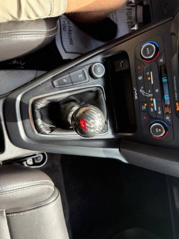 2017 Ford Focus ST