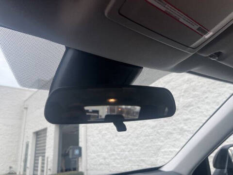 2023 Toyota Highlander Hybrid LE