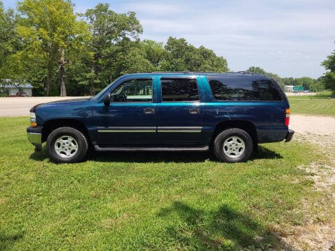 2005 Chevrolet Suburban for sale at Moulder's Auto Sales in Macks Creek MO