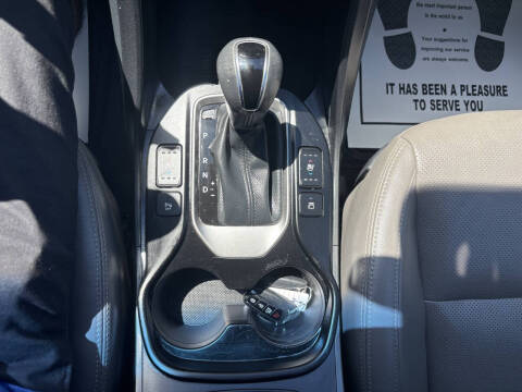 2017 Hyundai Santa Fe SE Ultimate