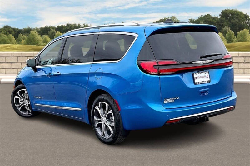 2026 Chrysler Pacifica Pinnacle