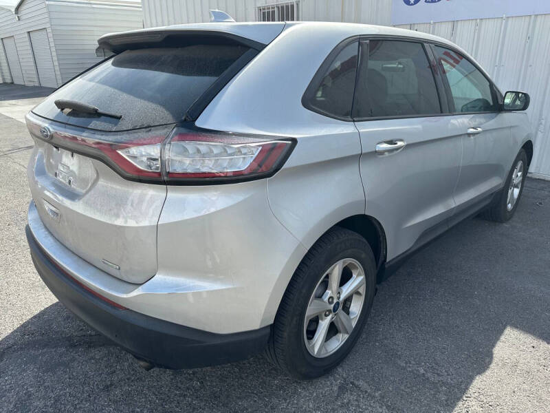 2018 Ford Edge SE