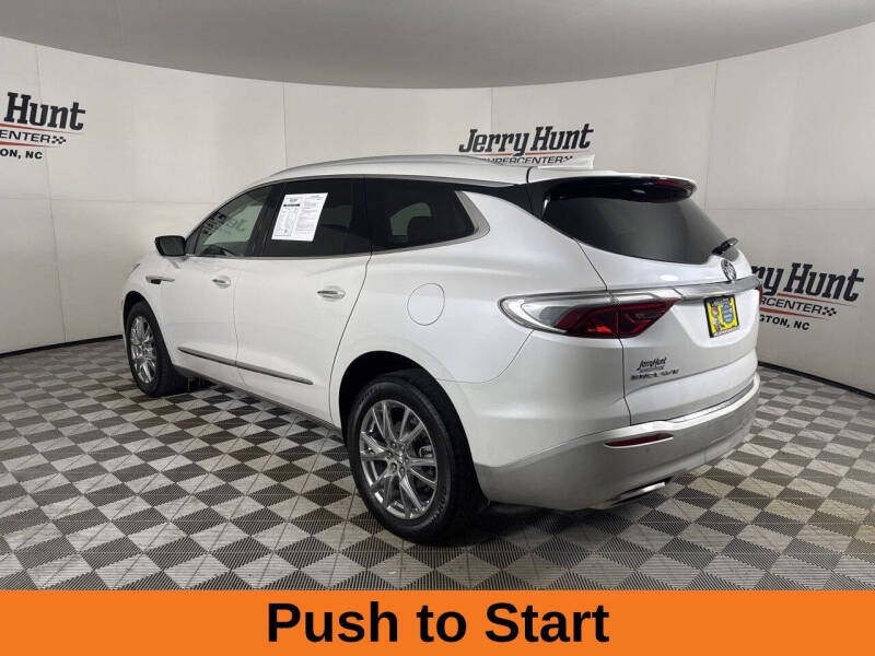 2023 Buick Enclave Premium