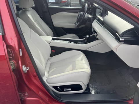 2018 Mazda MAZDA6 Signature