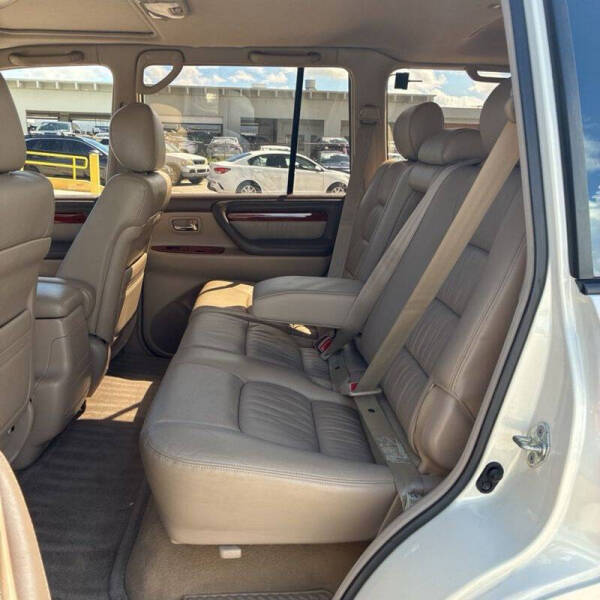 2000 Lexus LX 470