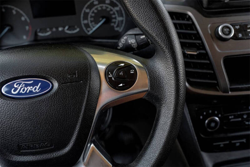 2022 Ford Transit Connect XL