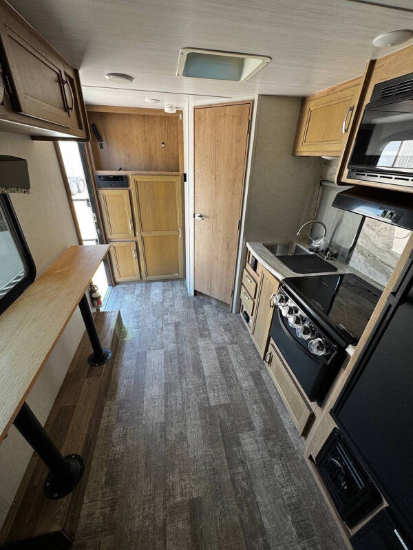 2020 Winnebago Micro Minnie