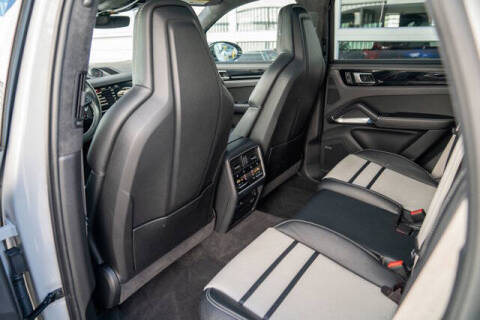 2022 Porsche Cayenne Turbo