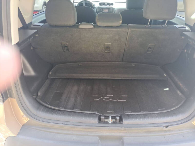 2015 Kia Soul +