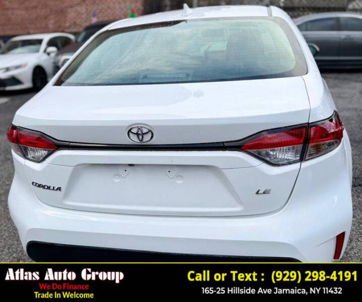 2025 Toyota Corolla LE