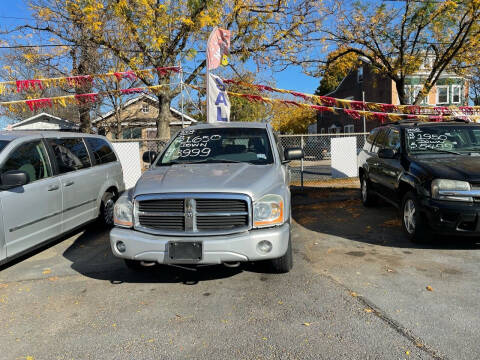 2005 Dodge Durango for sale at Chambers Auto Sales LLC in Trenton NJ