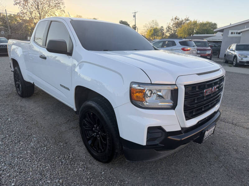2022 GMC Canyon Elevation Standard