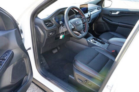 2026 Ford Escape Hybrid ST-Line Select