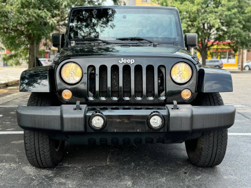 2015 Jeep Wrangler Unlimited Sahara's photo