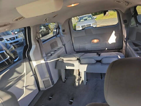 2009 Dodge Grand Caravan SE