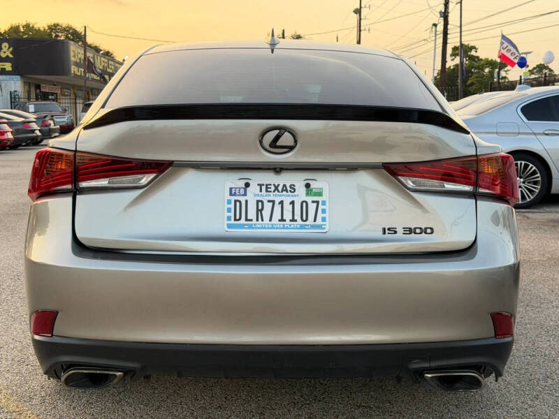 2020 Lexus IS 300