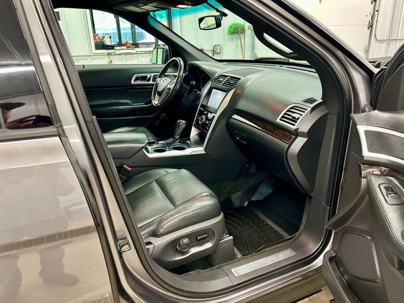 2011 Ford Explorer Limited