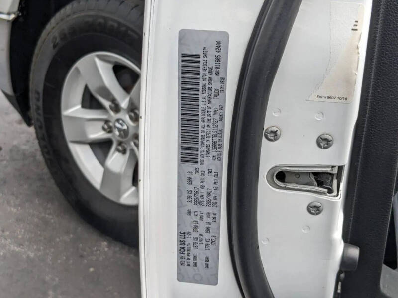 2020 RAM 1500 Classic SLT