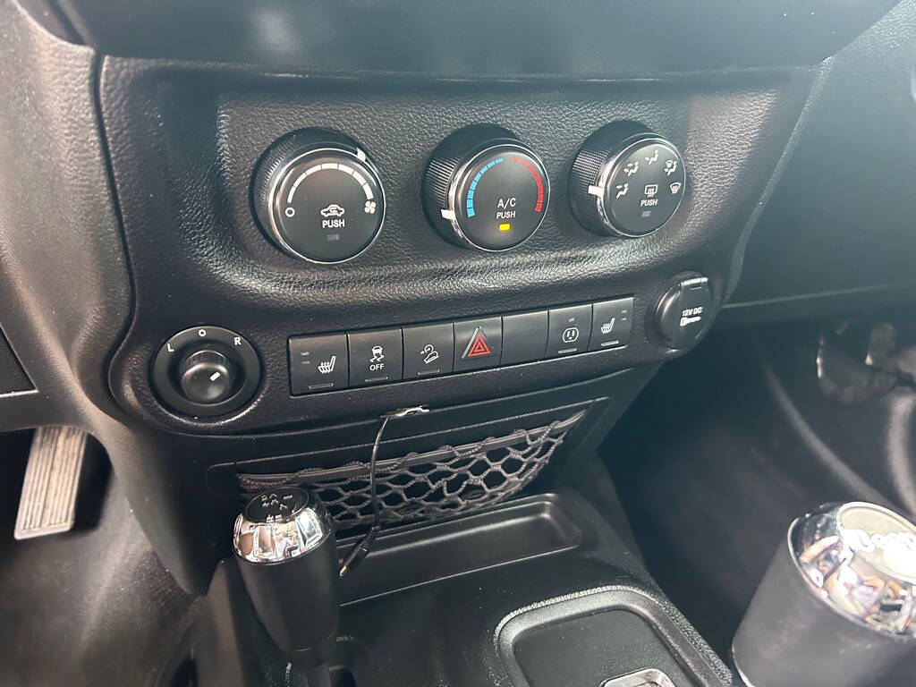 2018 Jeep Wrangler JK Unlimited for sale at Wyrick Auto Sales & Leasing Inc in Holland, MI