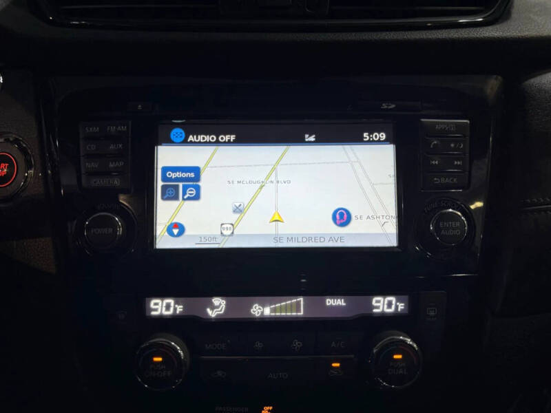 2017 Nissan Rogue Hybrid