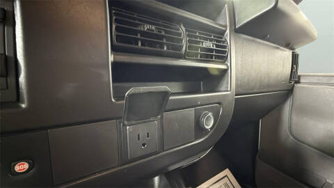 2024 Chevrolet Express 2500