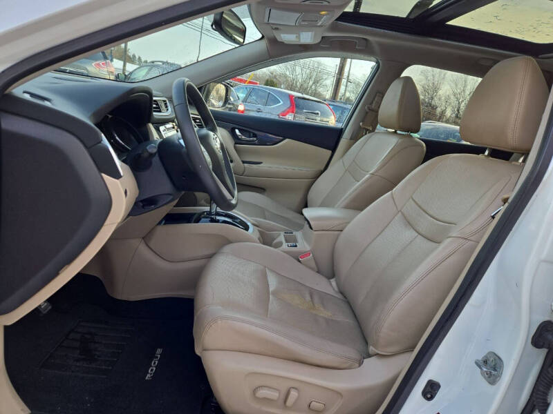 2016 Nissan Rogue SL