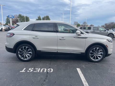 2021 Lincoln Nautilus Reserve