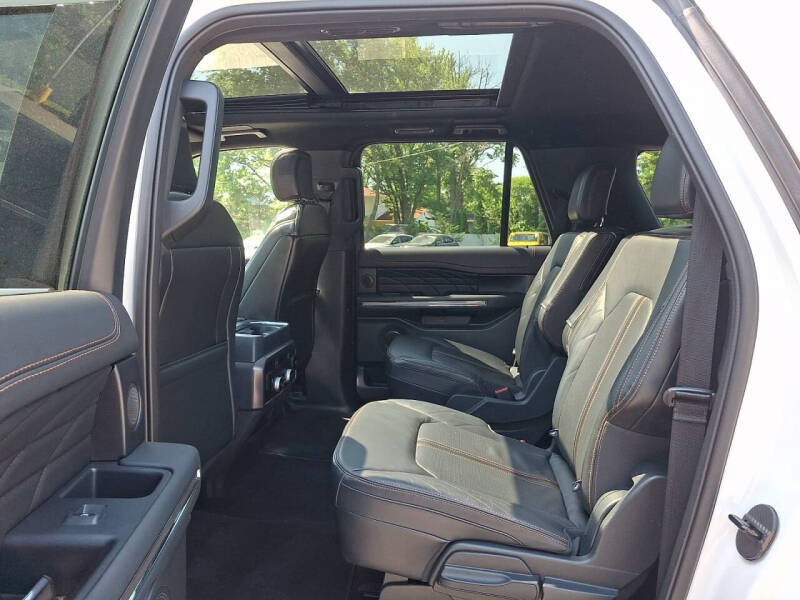 2024 Ford Expedition MAX Platinum