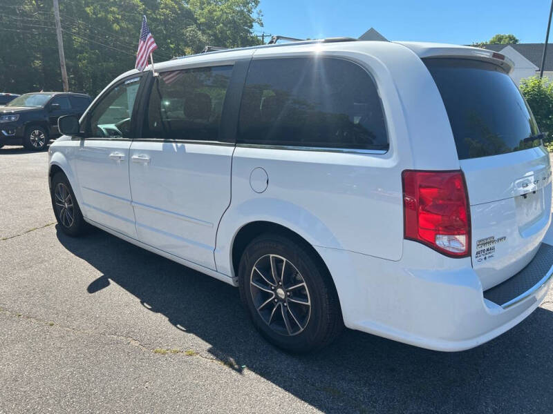2017 Dodge Grand Caravan SXT