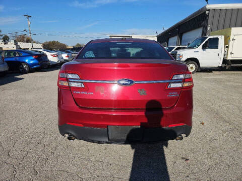 2013 Ford Taurus SEL