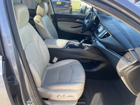 2021 Buick Enclave Essence