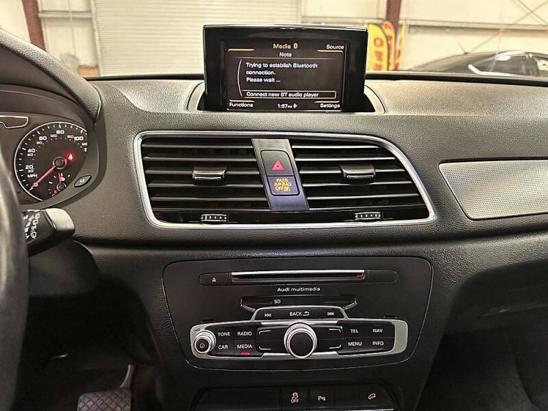 2016 Audi Q3 2.0T Premium Plus