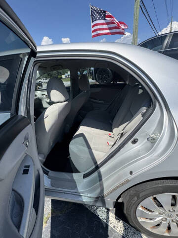 2013 Toyota Corolla LE