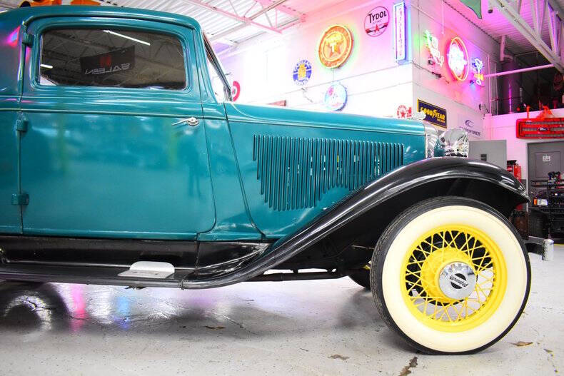 1932 Plymouth PB Coupe