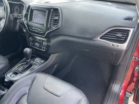 2021 Jeep Cherokee Latitude Lux