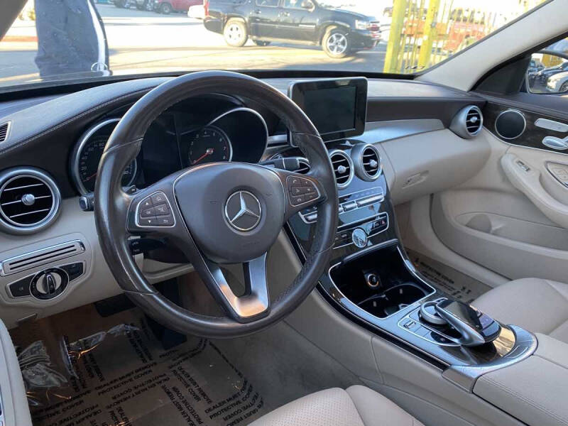 2016 Mercedes-Benz C-Class