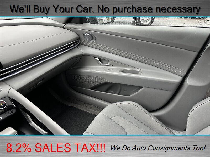 2025 Hyundai Elantra SEL Convenience