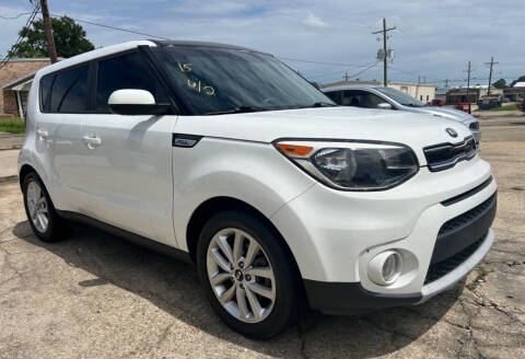 2019 Kia Soul +