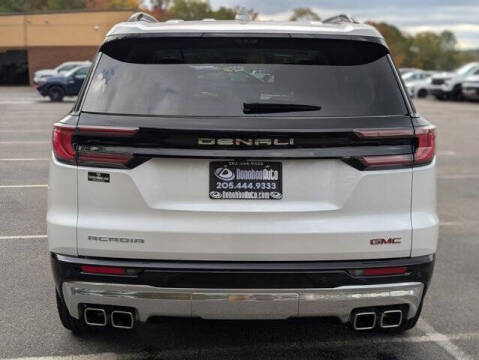 2024 GMC Acadia Denali