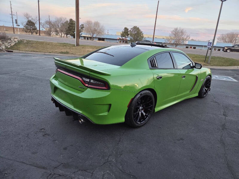 2017 Dodge Charger SRT 392