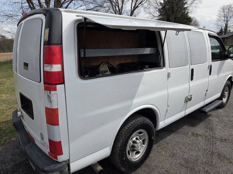 2017 Chevrolet Express 2500