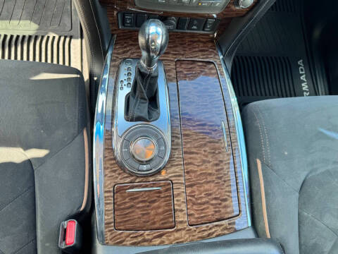 2017 Nissan Armada SV