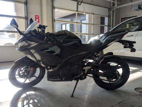 2020 Kawasaki Ninja 400 for sale at Axio Auto Boise in Boise, ID